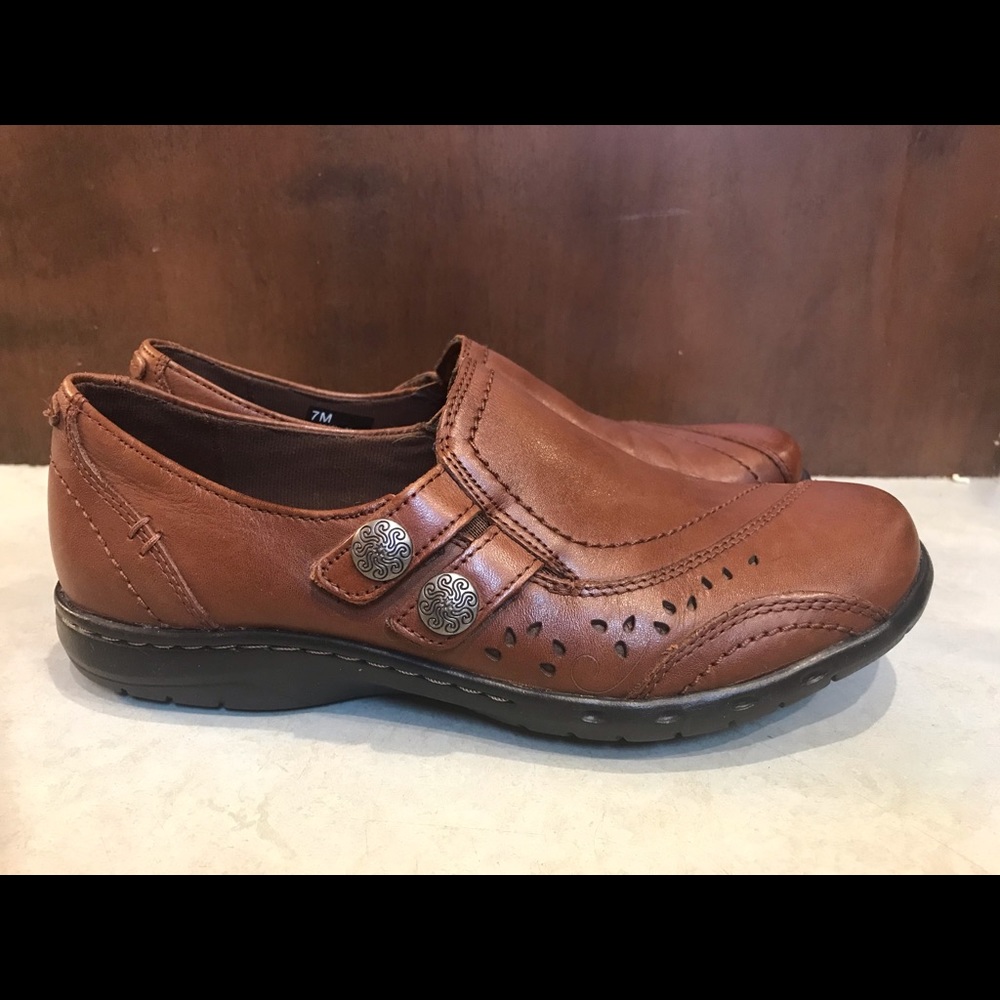 Rockport brown slip-on shoes 7M